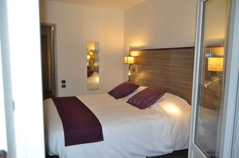 Contact Hotel O'Nice Saintes Esterno foto